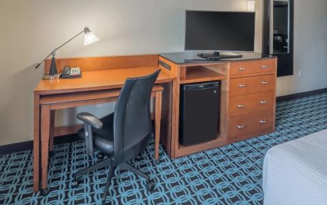Fairfield Inn & Suites by Marriott - 38