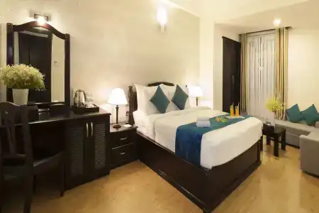 Sunrise Central - 6