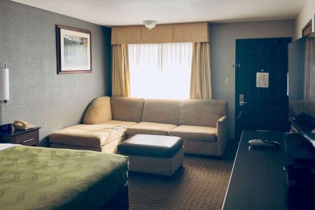 Quality Inn - 51