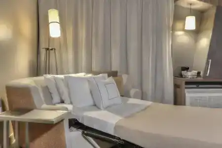 Courtyard by Marriott - 117