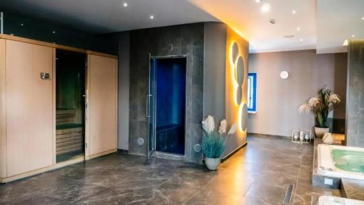 Up Wellness & Spa - 60
