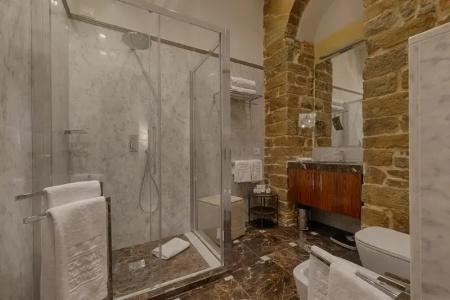 Donati Luxury Tower Suites - 243