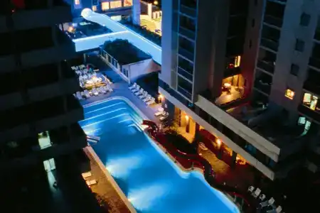 Serena Majestic Residence - 8