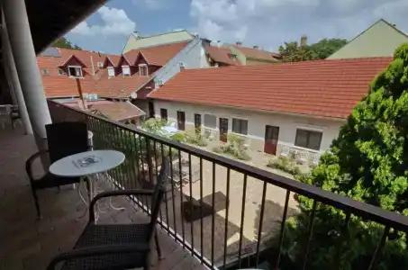 Guest House Romantika Panzio - 55