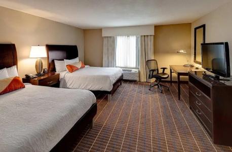 Hilton Garden Inn Airport - 67