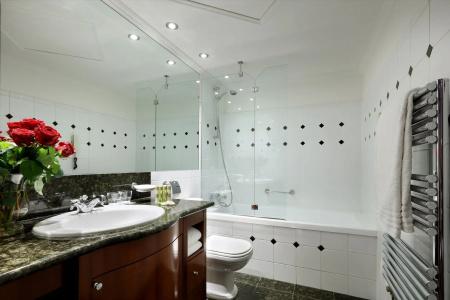 Eurostars Montgomery - 9
