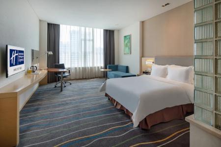 Holiday Inn Express Luoyang City Center - 25