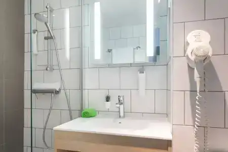 ibis Styles Toulouse Centre Gare - 64