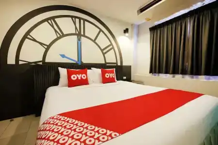 Oyo 501 At Night Hostel - 37