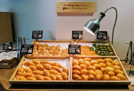 r&b Kyoto Shijo Kawaramachi - 7
