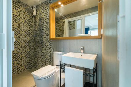 White Ivory Bed And Breakfast - 8