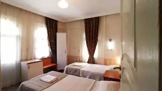 Ideal Pension - 45
