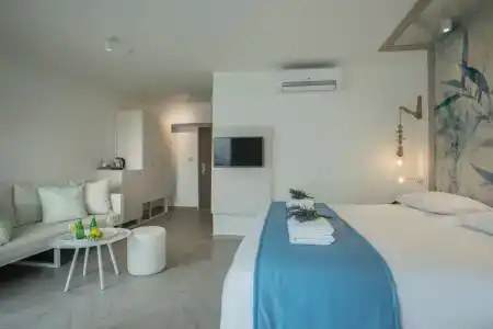 Infinity Blu - Designed for Adults - 82