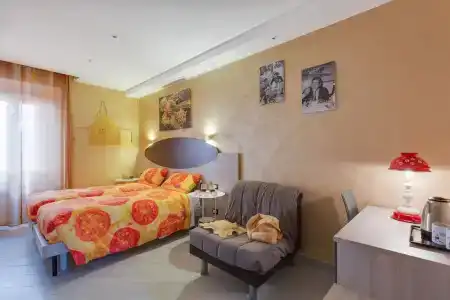 Excellence Suite - 71