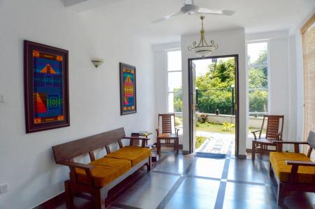 Villa Baywatch, Rumassala - 6