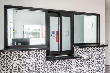 Americas Best Value Inn & Suites Kingwood Iah Airport - 6
