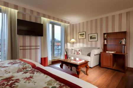 Eurostars Montgomery - 54