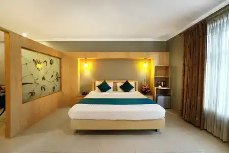 Cross Roads Inn - 2