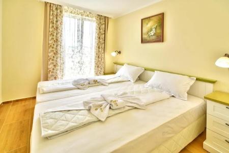 Sirena Palace Family - 74