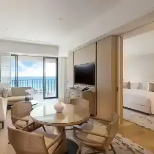 Halekulani Okinawa - 9