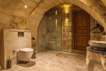 Solo Cave Suites - 145
