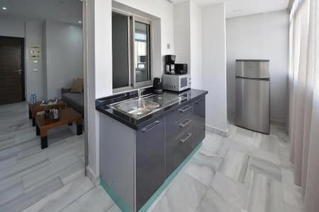 Le Yacht Suites - 108