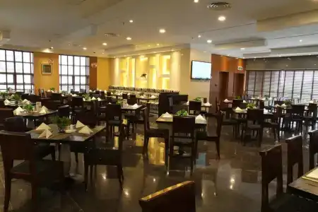 Jinling Jingyuan Plaza - 9