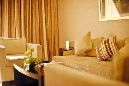 Golden Tulip Bahrain - 55