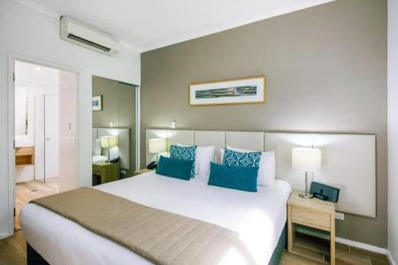 Mantra PortSea - 66