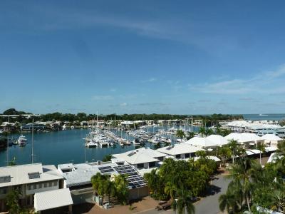 Cullen Bay Resorts - 16