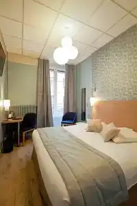 Hôtel du Dauphin - 42