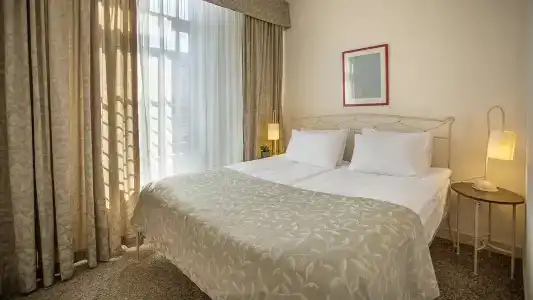 Mamaison Residence Izabella Budapest - 4