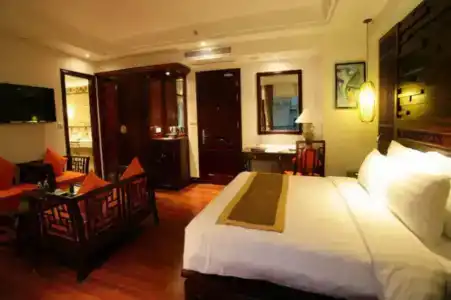 The Palmy & Spa - 16