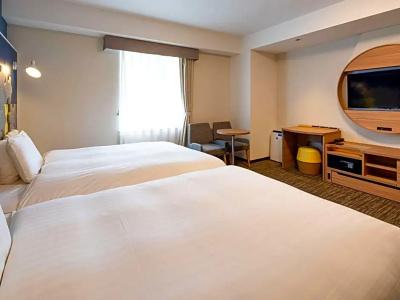Comfort Suites Tokyo Bay - 51