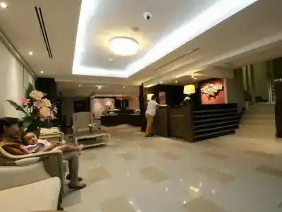 Leelawadee Modern Resort Huaykwang - 15