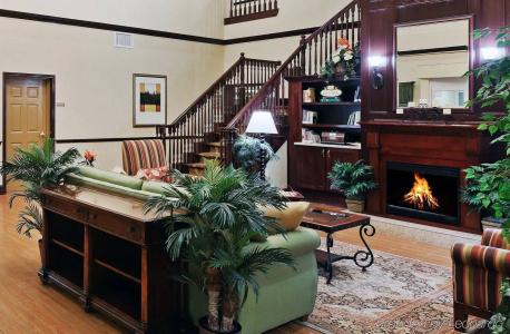 Country Inn & Suites by Radisson, Beach, TX - 1
