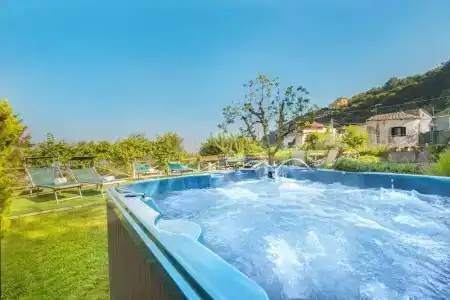 Villa Pane Resort - 11
