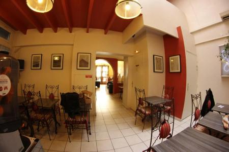 Hôtel Des Arts, Artisanal et Indépendant - 20