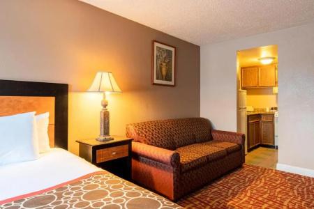Sundial Inn - 25