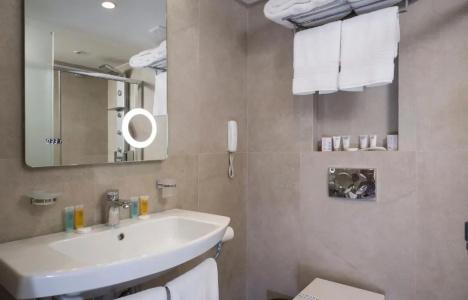 Bio Suites - 63