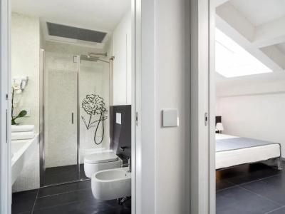 Duomo Suites & Spa - 74