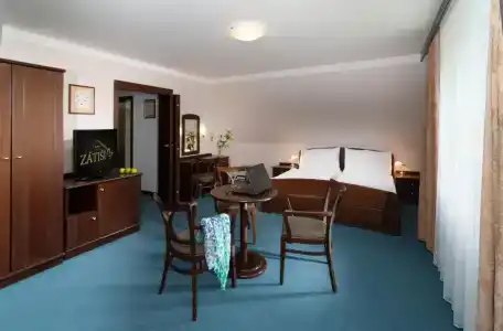 Zátiší - 37