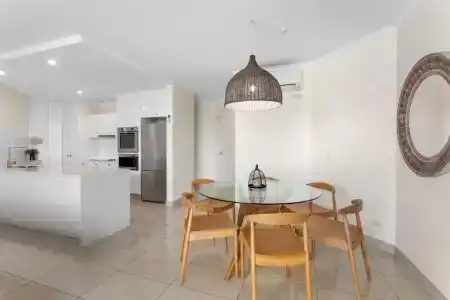 Noosa Tropicana - 165