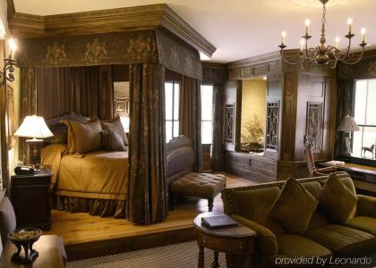 The Chanler at Cliff Walk - 26