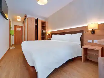 Luna Wellness - 15