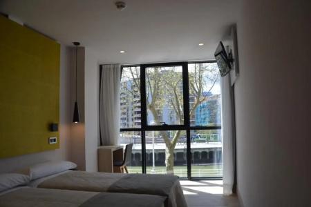 Bilbao Plaza - 44