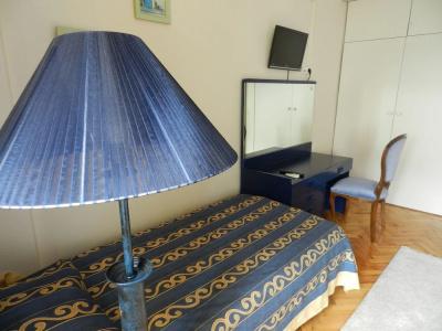 Guest House - Grandma's House - 28