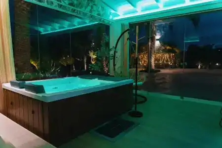 Emesh Boutique Suite - 79