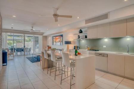 Coconut Grove - 11