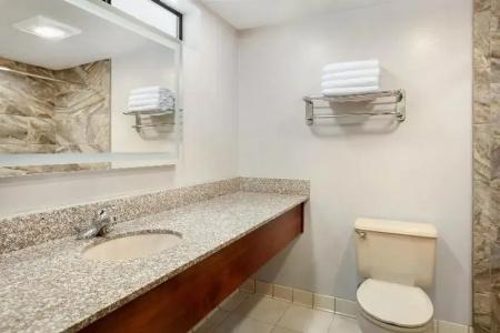 Best Western Plus Yosemite Gateway Inn - 173